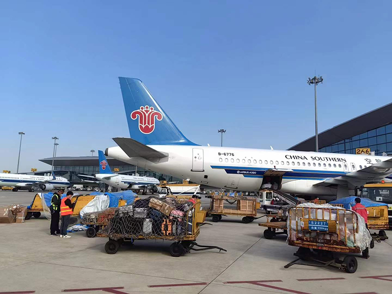 麟游到和田空运公司-航空